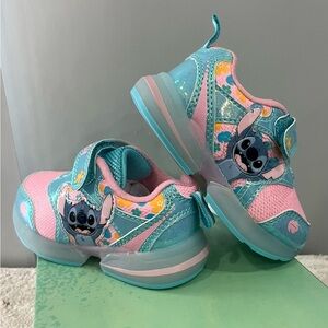 Kids Stitch Light-Up Sneakers Blue/ Pink